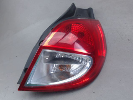 FEU ARRIERE DROIT RENAULT CLIO