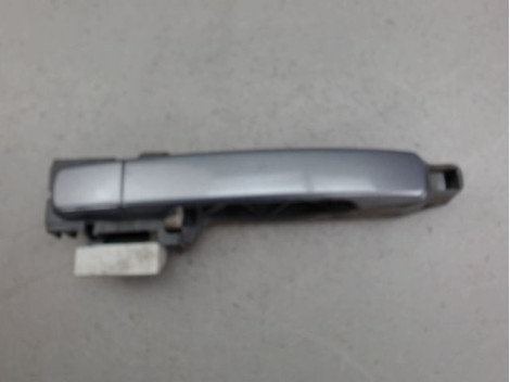 POIGNEE EXTERIEURE PORTE ARRIERE GAUCHE NISSAN QASHQAI