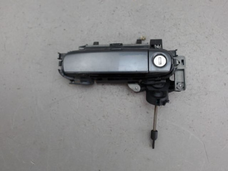 POIGNEE EXTERIEURE PORTE AVANT GAUCHE AUDI A4