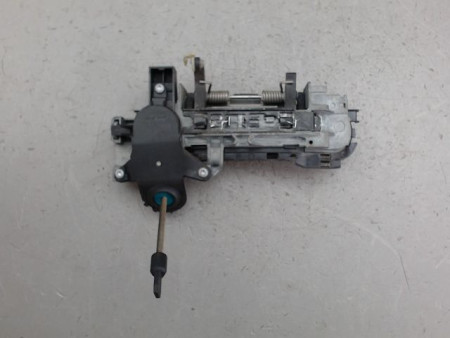 POIGNEE EXTERIEURE PORTE AVANT GAUCHE AUDI A4