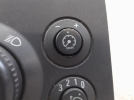 COMMANDE ECLAIRAGE OPEL ZAFIRA