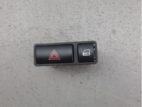 BOUTON DE WARNING B.M.W. SERIE 3