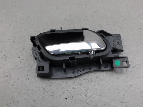 POIGNEE INTERIEURE PORTE AVANT DROIT CITROEN C4