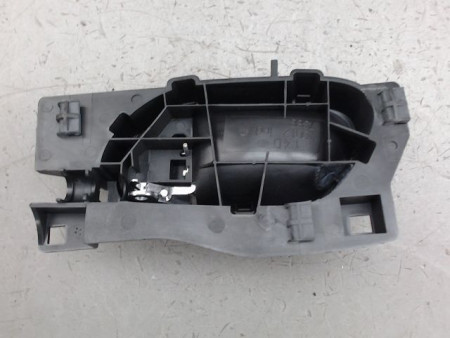 POIGNEE INTERIEURE PORTE AVANT DROIT CITROEN C4
