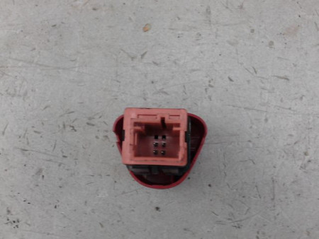 BOUTON DE WARNING CITROEN C3