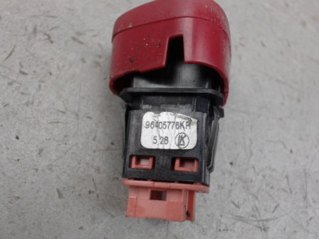 BOUTON DE WARNING CITROEN C3