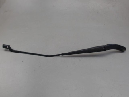 BRAS ESSUIE-GLACE AVANT DROIT VOLKSWAGEN POLO