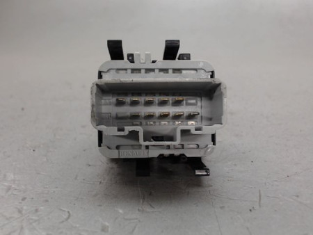 COMMANDE LEVE-GLACE PORTE AVG RENAULT CLIO