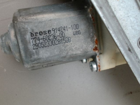 MECANISME LEVE-GLACE AVANT DROIT PEUGEOT 3008