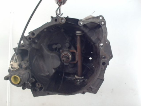 BOITE A VITESSE MECANIQUE PEUGEOT 205 1.7 Diesel