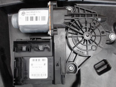MECANISME LEVE-GLACE AVANT GAUCHE VOLKSWAGEN GOLF