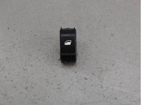 COMMANDE LEVE-GLACE PORTE AVD CITROEN C3