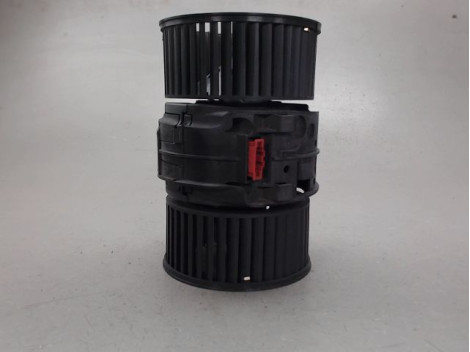 MOTEUR VENTILATEUR CHAUFFAGE RENAULT MEGANE