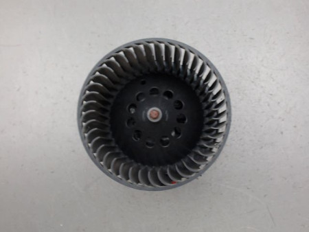 MOTEUR VENTILATEUR CHAUFFAGE RENAULT MEGANE