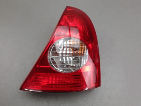 FEU ARRIERE DROIT RENAULT CLIO