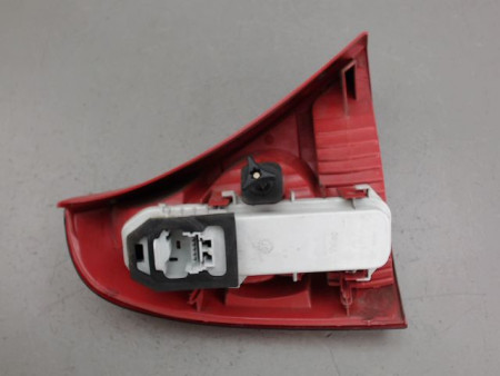 FEU ARRIERE DROIT RENAULT CLIO