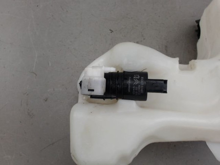RESERVOIR LAVE-GLACE AVANT PEUGEOT 3008