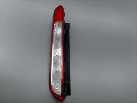FEU ARRIERE GAUCHE  FORD FOCUS II 08-10