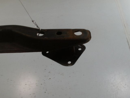 RENFORT PARE-CHOC ARRIERE  CITROEN C1