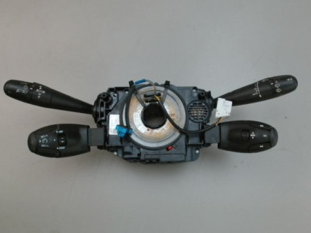 BLOC COMMODOS PEUGEOT 5008