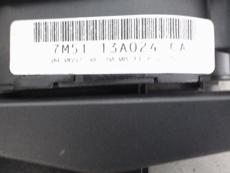 COMMANDE ECLAIRAGE FORD KUGA