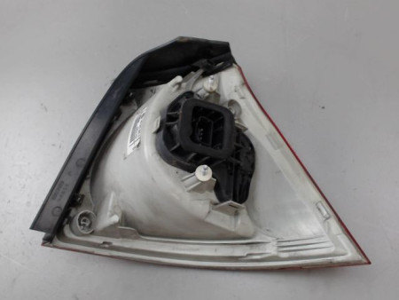 FEU ARRIERE GAUCHE  VOLKSWAGEN GOLF