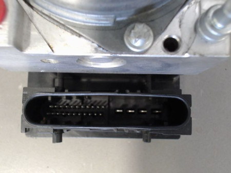 UNITE HYDRAULIQUE ABS RENAULT CLIO