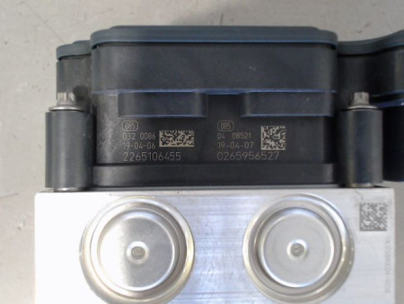 UNITE HYDRAULIQUE ABS RENAULT CLIO