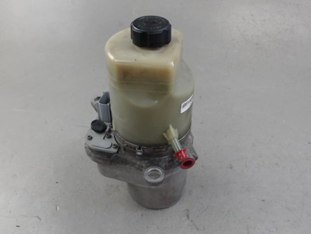 POMPE DIRECTION ASSISTEE FORD KUGA