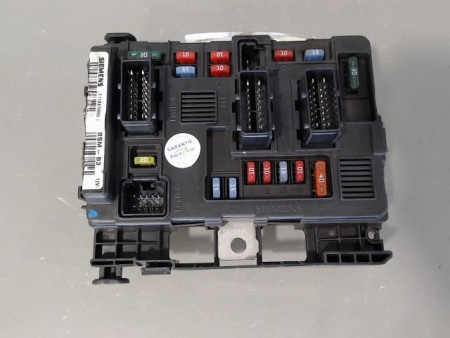 BOITE A FUSIBLES CITROEN C5