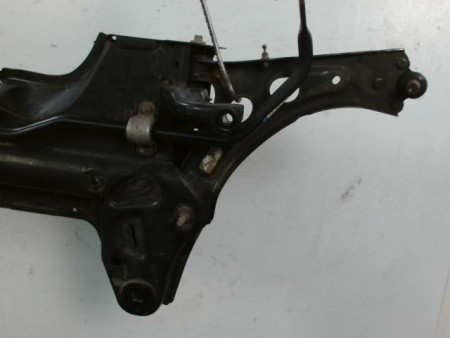 BERCEAU MOTEUR AVANT PEUGEOT 208