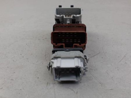 COMMANDE LEVE-GLACE PORTE AVG RENAULT MEGANE