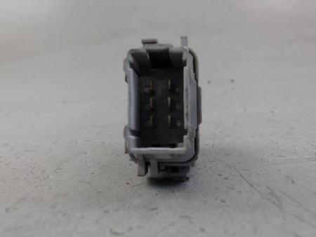 COMMANDE LEVE-GLACE PORTE AVD RENAULT MEGANE