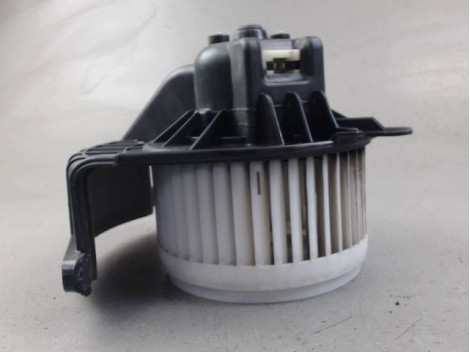 MOTEUR VENTILATEUR CHAUFFAGE RENAULT KANGOO