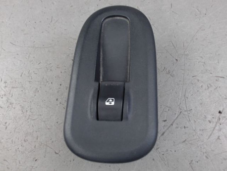 COMMANDE LEVE-GLACE PORTE AVD RENAULT KANGOO