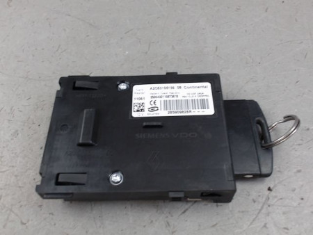 LECTEUR DE CARTE RENAULT MEGANE