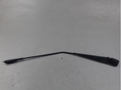 BRAS ESSUIE-GLACE ARRIERE OPEL INSIGNIA