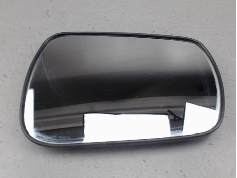 GLACE RETROVISEUR EXT D FORD FIESTA