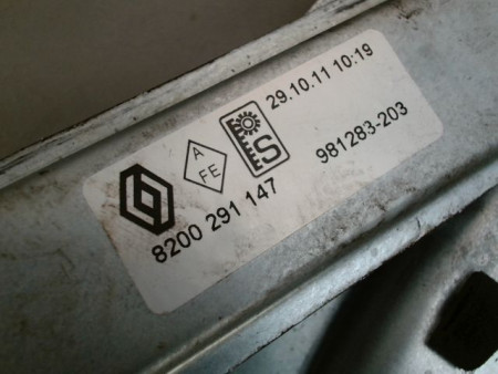 MECANISME LEVE-GLACE AVANT DROIT RENAULT CLIO