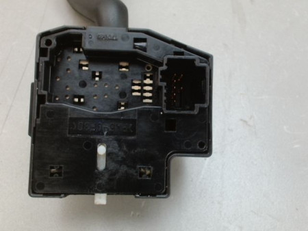 COMMANDE CLIGNOTANT FORD FOCUS