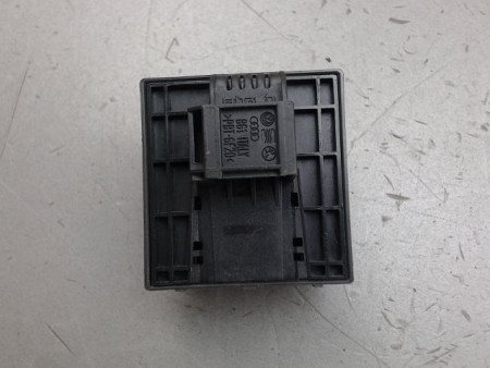 COMMANDE LEVE-GLACE PORTE AVG AUDI A5