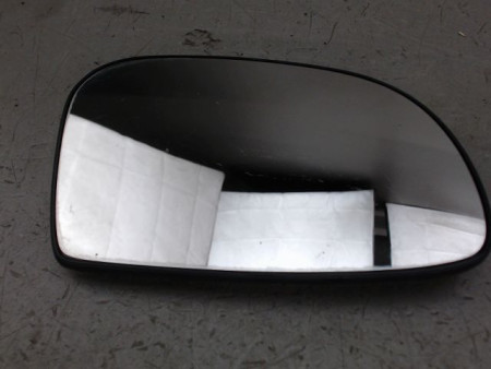 GLACE RETROVISEUR EXT D CITROEN SAXO