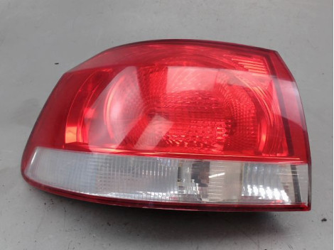 FEU ARRIERE GAUCHE  VOLKSWAGEN GOLF