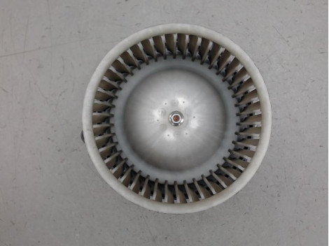 MOTEUR VENTILATEUR CHAUFFAGE MITSUBISHI ASX
