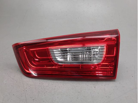 FEU ARRIERE INTERIEUR DROIT MITSUBISHI ASX