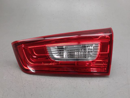FEU ARRIERE INTERIEUR DROIT MITSUBISHI ASX