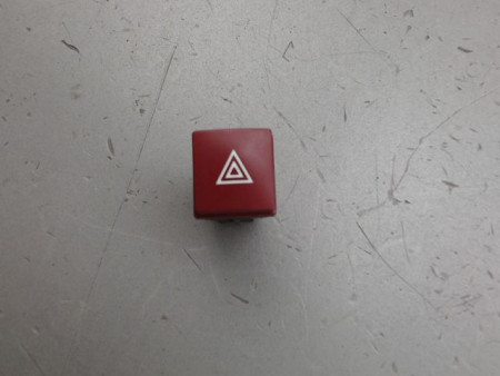 BOUTON DE WARNING PEUGEOT 207