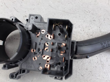COMMANDE CLIGNOTANT AUDI A3