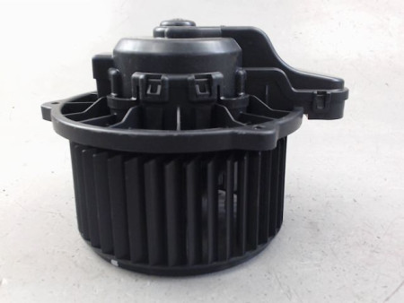MOTEUR VENTILATEUR CHAUFFAGE HYUNDAI KONA
