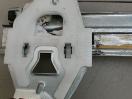 MECANISME LEVE-GLACE AVANT DROIT CITROEN C4